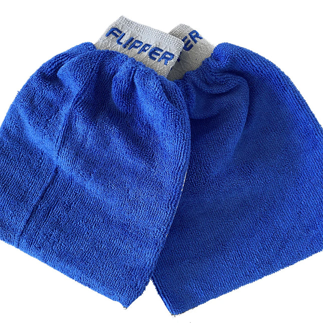 Close up image of Flipper Microfiber Cleaning Mitt.