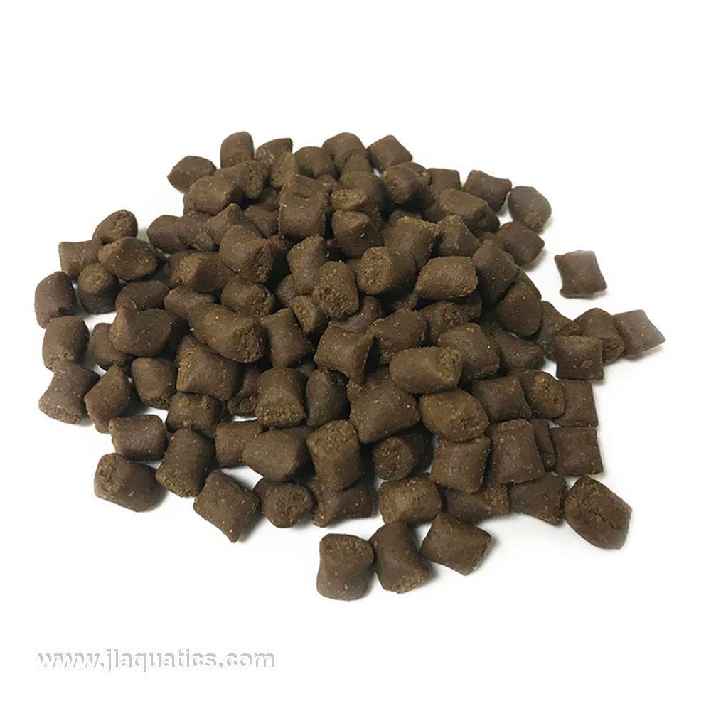 Vitalis Carnivore Cichlid Pellets loos food that you feed your aquarium fish with.