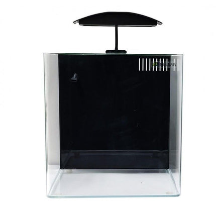 Aqua Japan Q33 Ultra Clear All In One Aquarium direct view