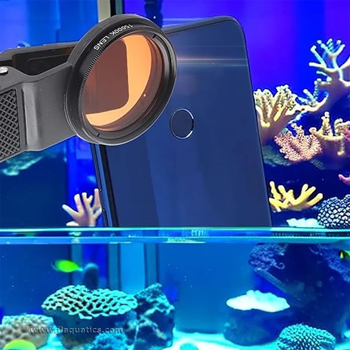 Bubble Magus Photo Lens Kit easily clips to virtually any smart phone or tablet camera.