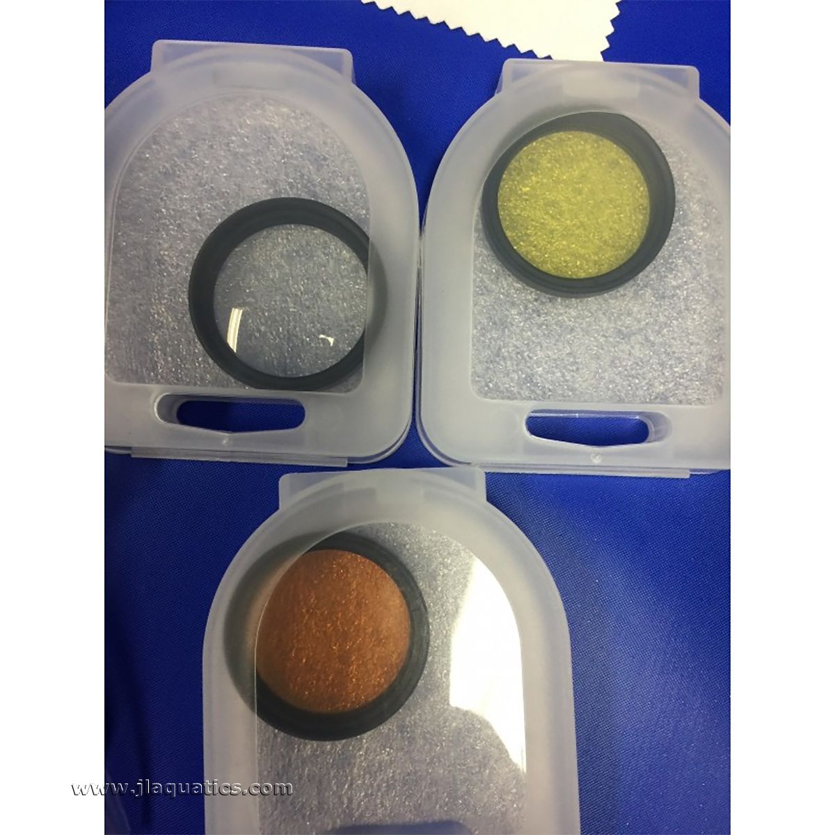 Bubble Magus Photo Lens Kit with Wide Angle has 3 different regular lenses.