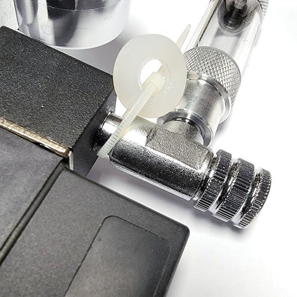 Reef Crest CO2 Regulator with Solenoid and Bubble counter needle valve close--up