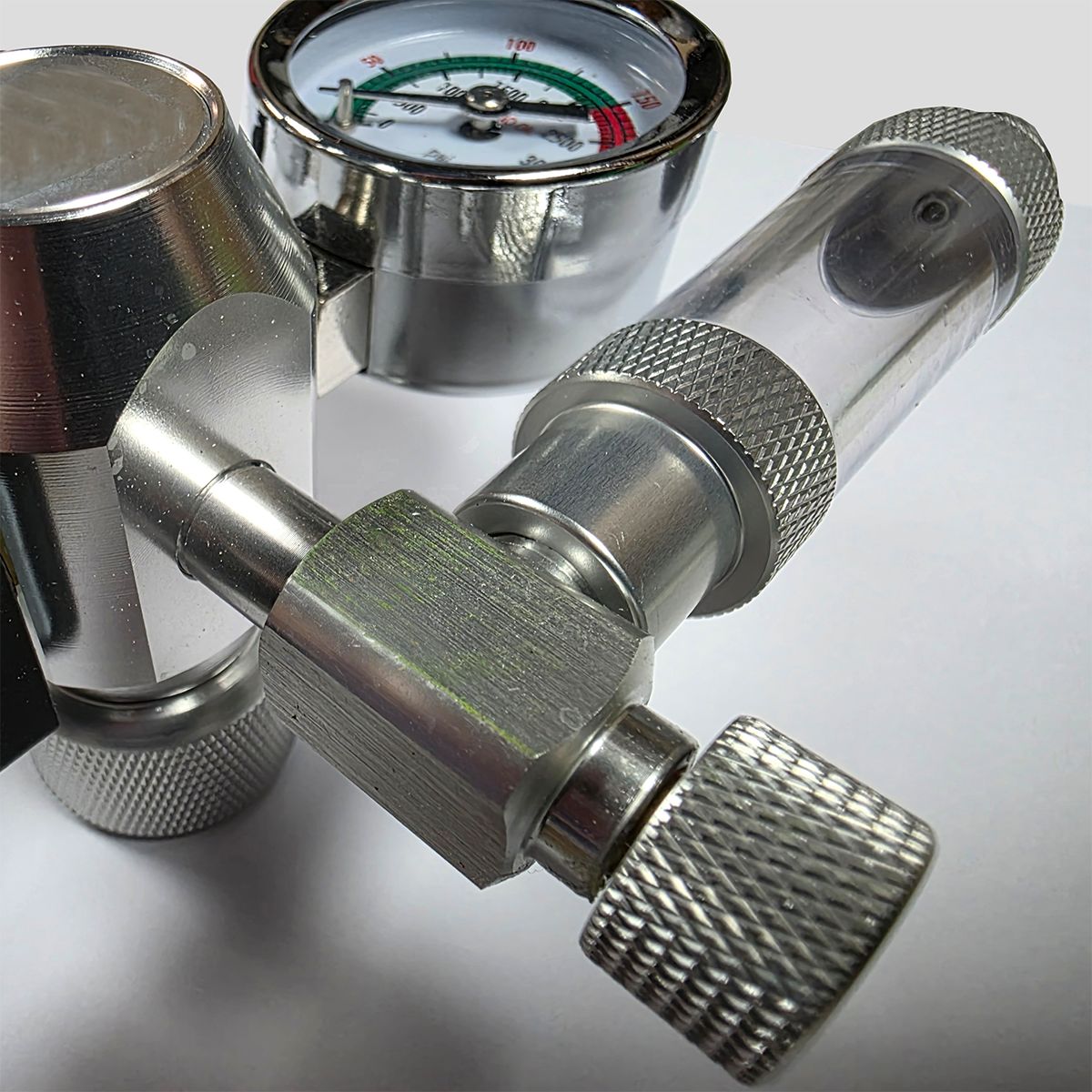 Bubble Counter on the Reef Crest CO2 Regulator with Solenoid and Bubble Counter