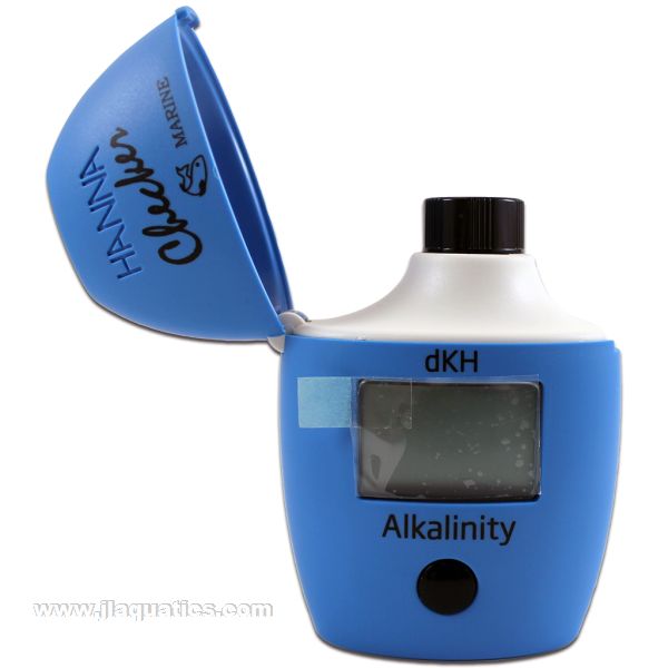 Hanna Alkalinity (dKH) Checker with lid open testing aquarium water