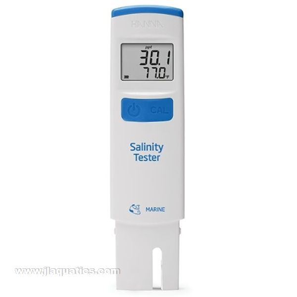 Hanna Marine Salinity Tester front view with lcd display read-out