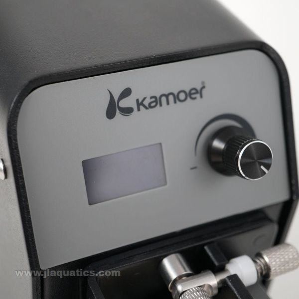 Kamoer FX-STP2 WiFi Peristaltic Pump close up of digital display